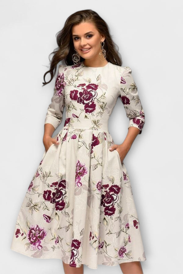 Retrozo - Elegant Knee-Length Dress