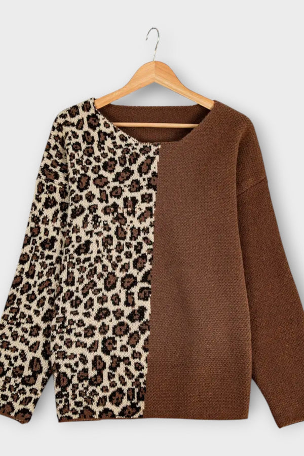 Casual sweater with leopard design
