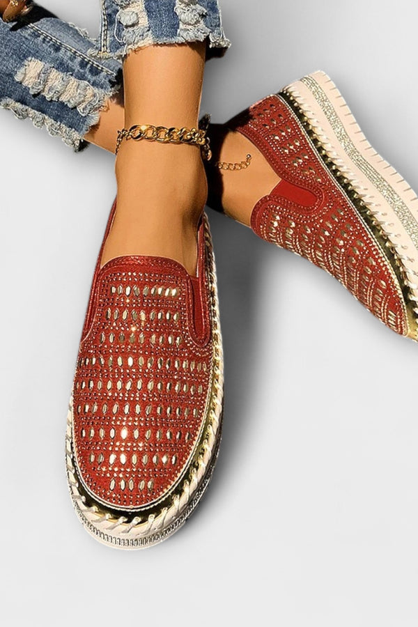 Kenna – Round toe embellished with rhinestones