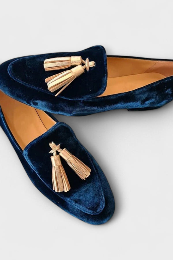 Quinnlyn – Vintage-inspired loafers with tassels