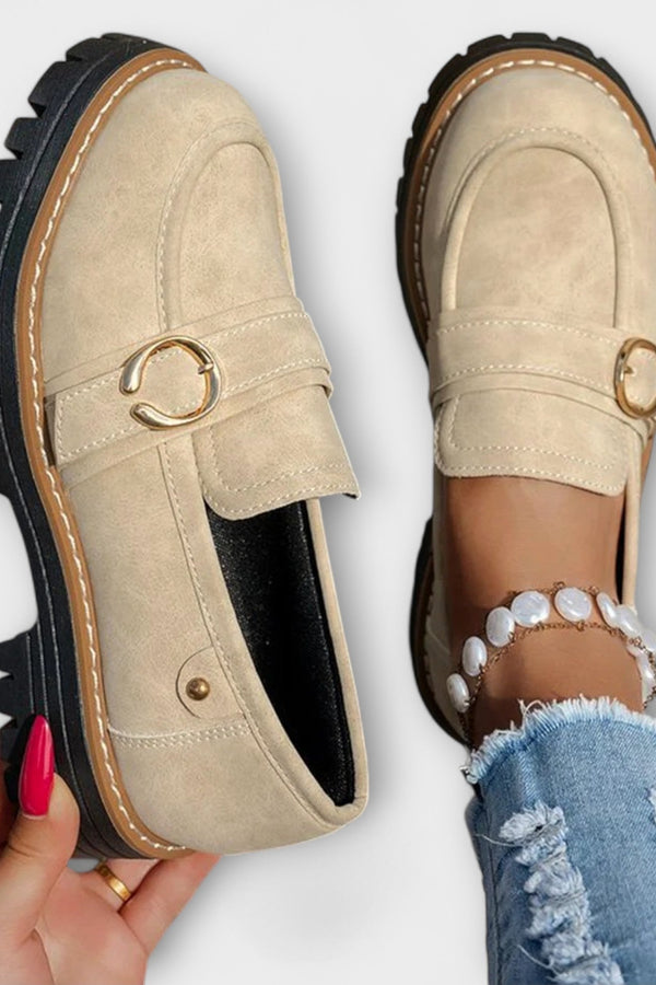 Poet – Casual Slippers with Round Toe