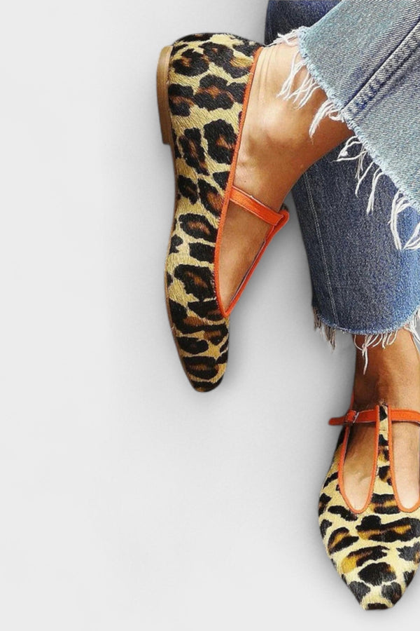 Gaia – Ballerinas with Pointed Toes and Leopard Print