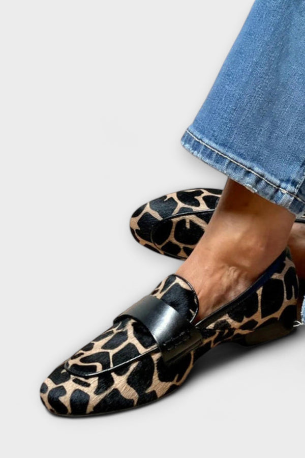 Haisley – Round Slippers with Cow Pattern